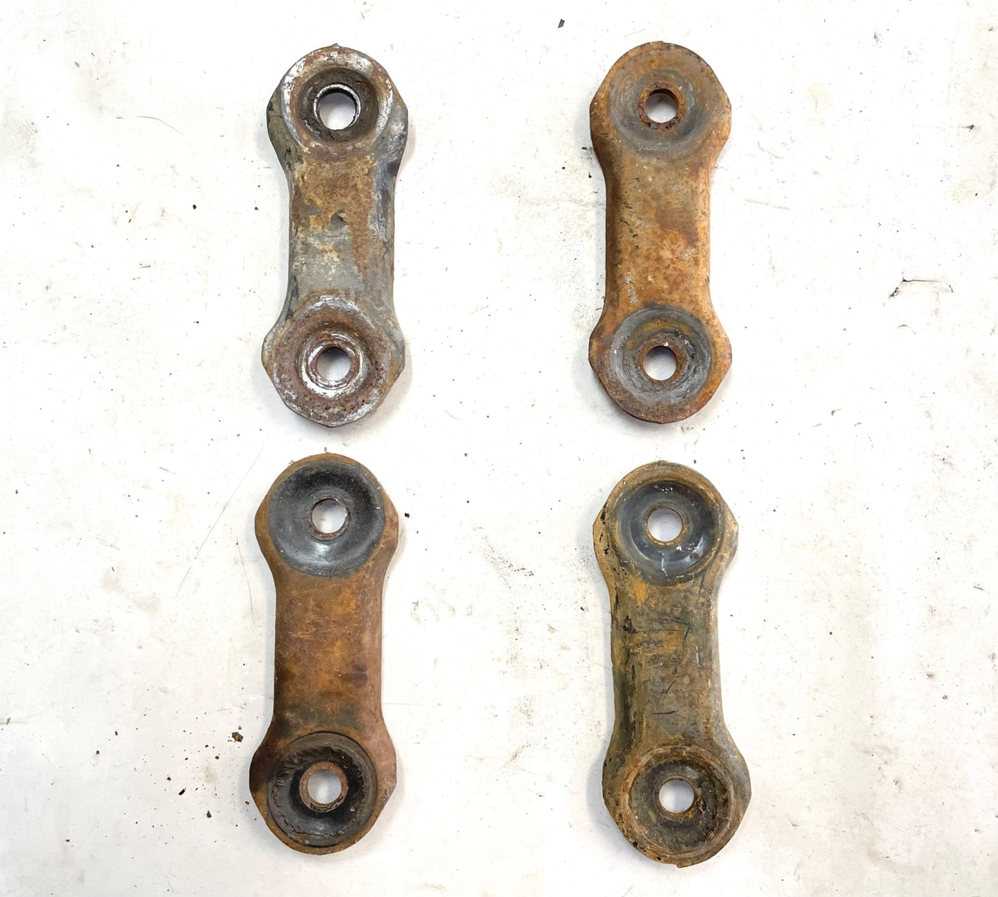 Jeep YJ 87-95 Leaf spring shackle straps Wrangler factory shackles FRONT or BACK