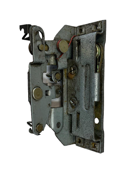 Jeep YJ Wrangler Passenger right Side Full Door Latch striker catch fit 92-95