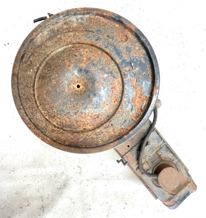 Jeep air cleaner filter box 6 cylinder CJ5 CJ7 CJ8 258 4.2 2 barrel carb J10