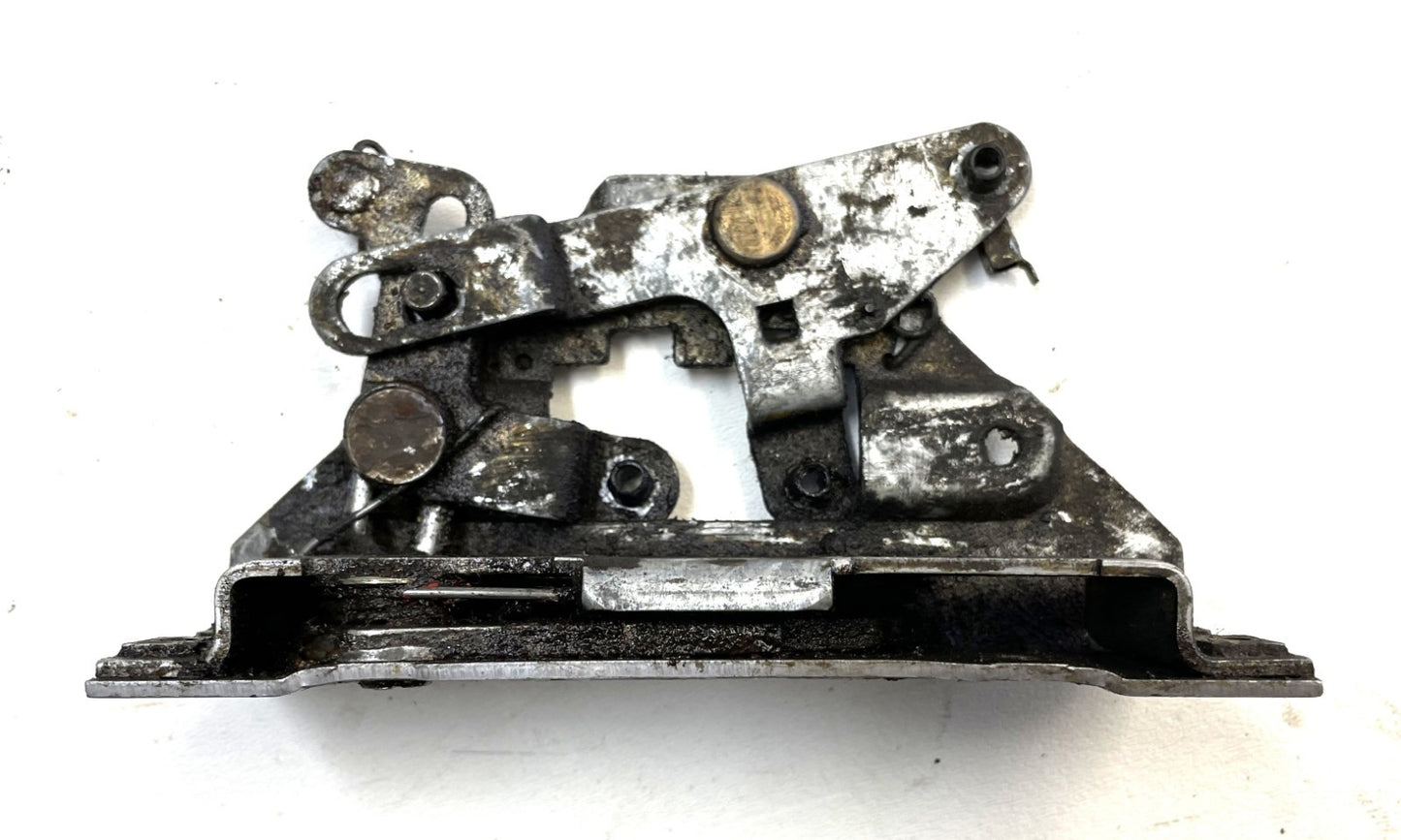 Jeep CJ7 YJ 81-91 Door Latch striker catch driver left Wrangler Full Hard Doors