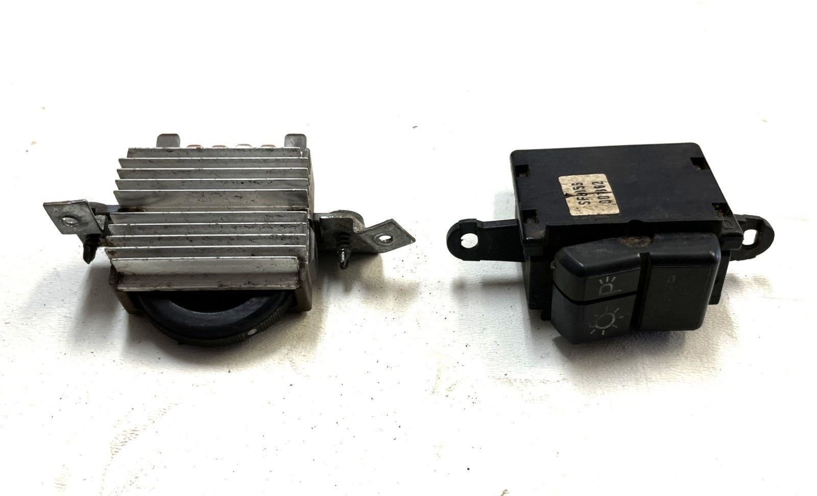 Jeep YJ Wrangler Head Light and Dimmer Switch Switches Headlight fits 87-95 !