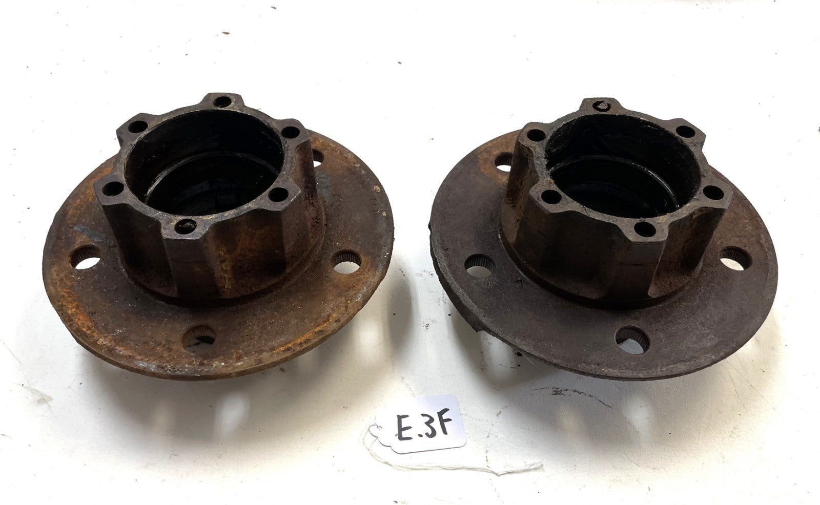 Jeep CJ disc brake bearing hub Dana 30 fits 78-81 CJ5 CJ7 6 bolt hubs (pair)