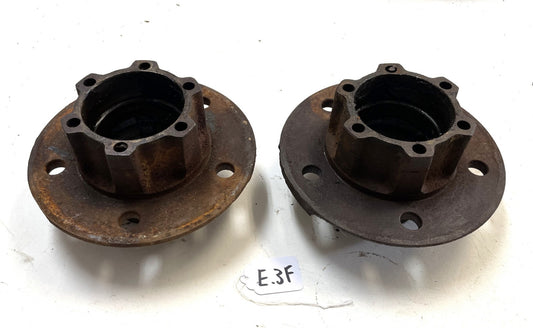 Jeep CJ disc brake bearing hub Dana 30 fits 78-81 CJ5 CJ7 6 bolt hubs (pair)