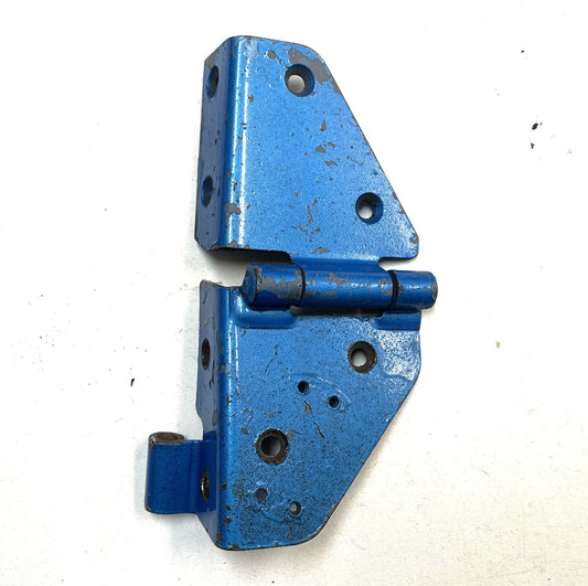Jeep Passenger Side Windshield Hinge CJ5 CJ7 CJ8 FREE SHIPPING YJ Wrangler !