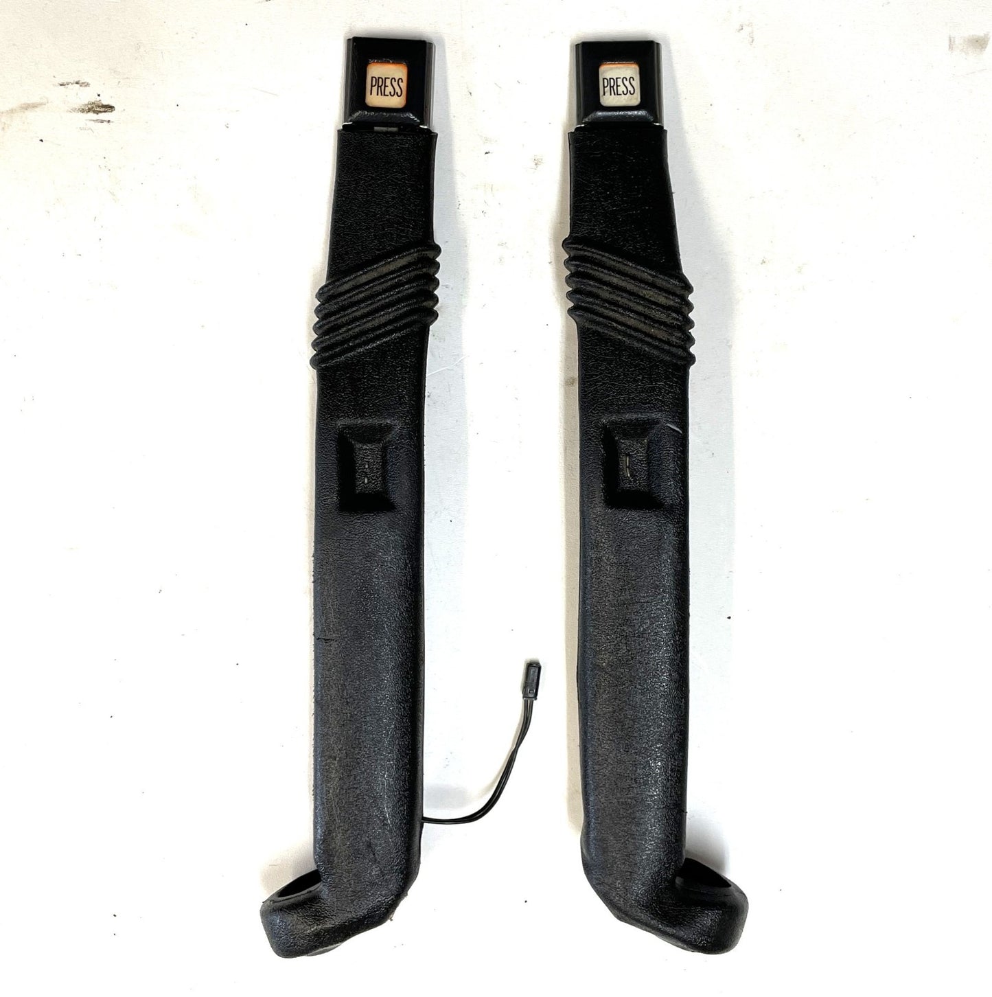 Jeep YJ Front Seat Belt Female Ends Buckles 92-95 Wrangler Belts FREE SHIPPING!!