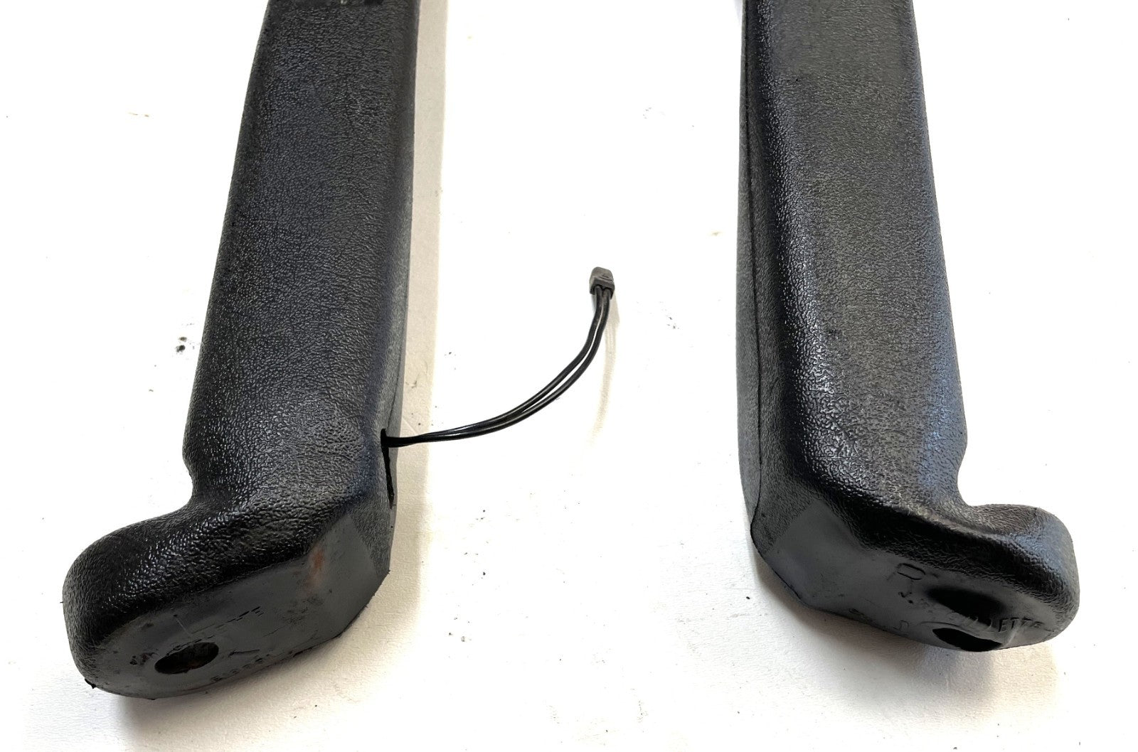 Jeep YJ Front Seat Belt Female Ends Buckles 92-95 Wrangler Belts FREE SHIPPING!!