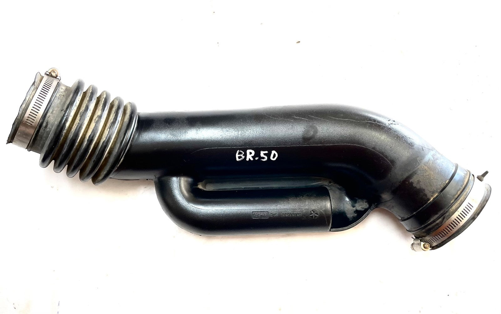 Jeep TJ Air cleaner intake tube hose 97-02 4 cylinder Wrangler filter box 2.5