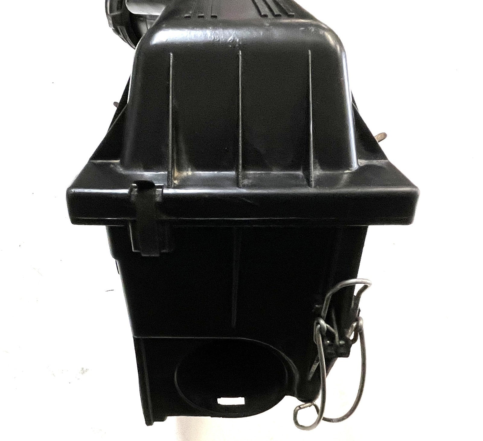 Jeep YJ 2.5 four cylinder Air Cleaner Air Filter Box Intake fits 91-95 Wrangler