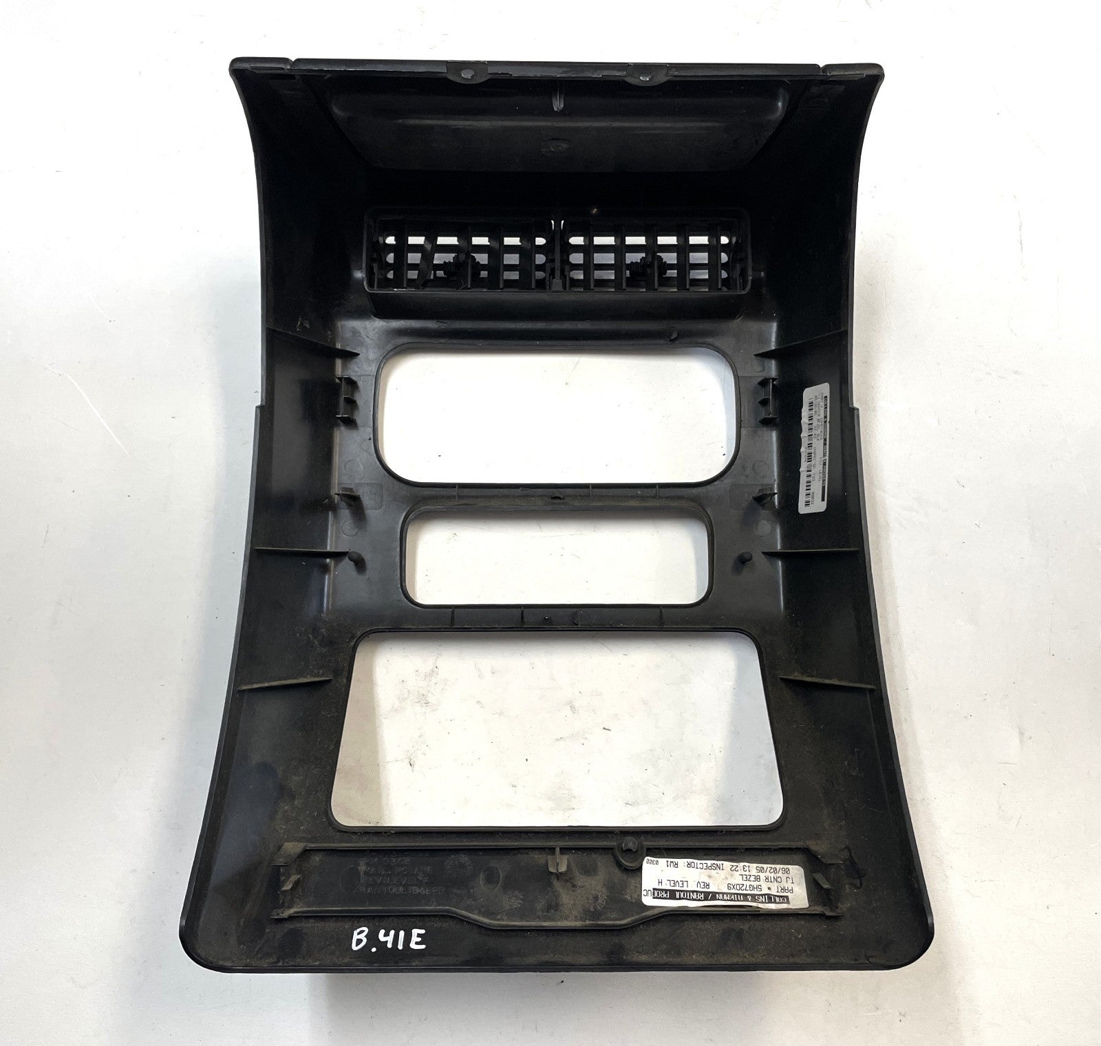 03-06 Jeep TJ Wrangler Center Bezel Dash Trim Vent Radio Surround FREE SHIPPING