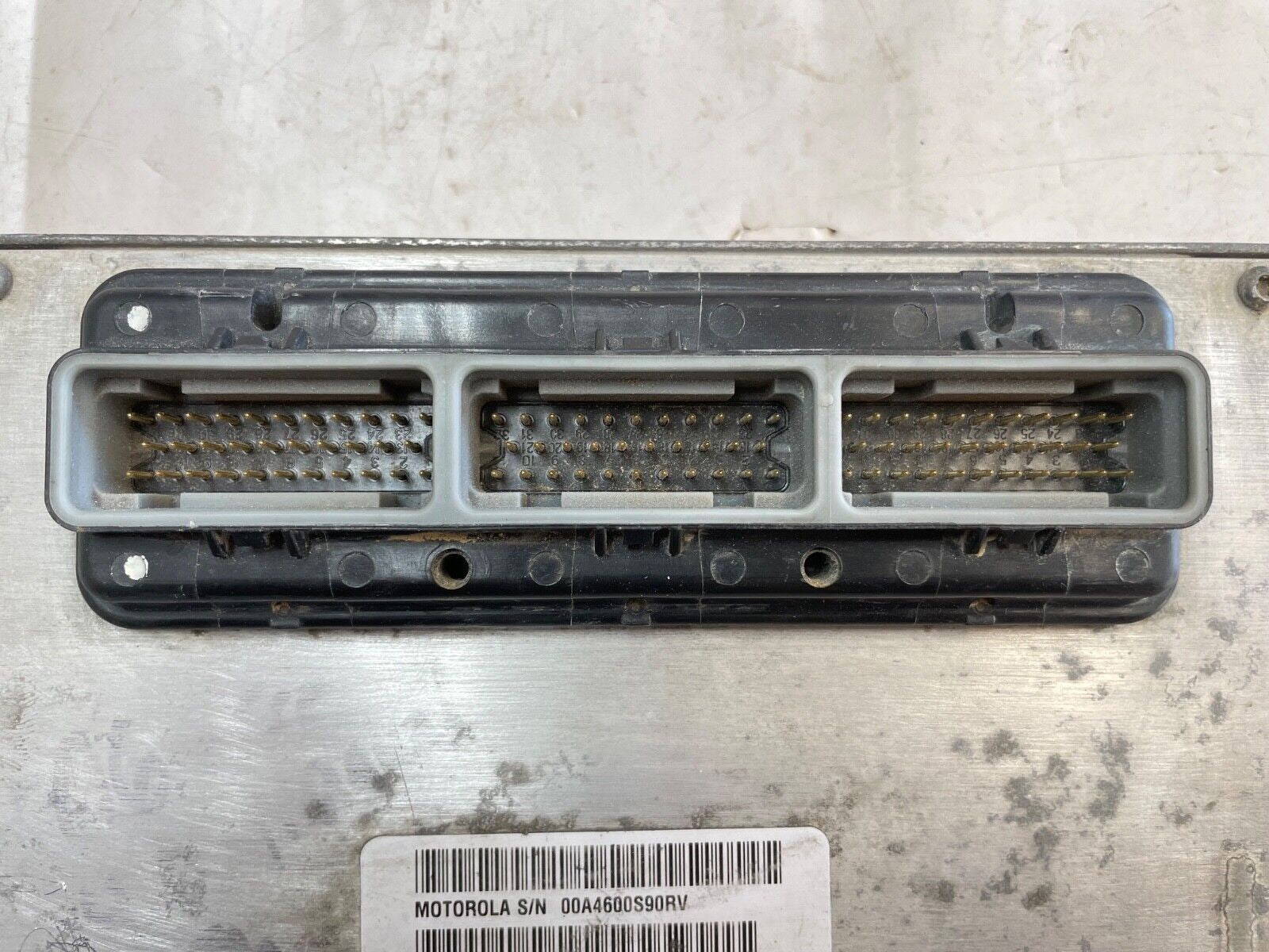 Jeep Wrangler TJ 2004 4.0 6 Cyl Manual Transmission Engine Computer 56044477AD