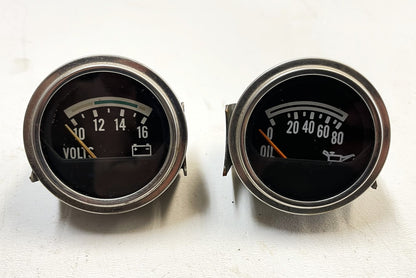 Jeep CJ Oil Pressure Volts Gauge Factory Faria CJ5 CJ7 CJ8 AMC Gauges Battery