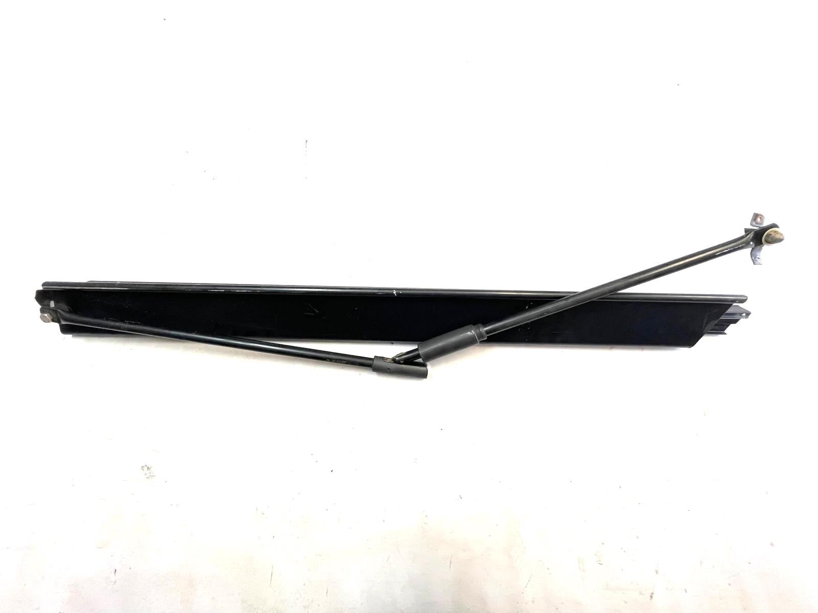 Jeep YJ factory passenger side door surround with tension bar soft top READ AD