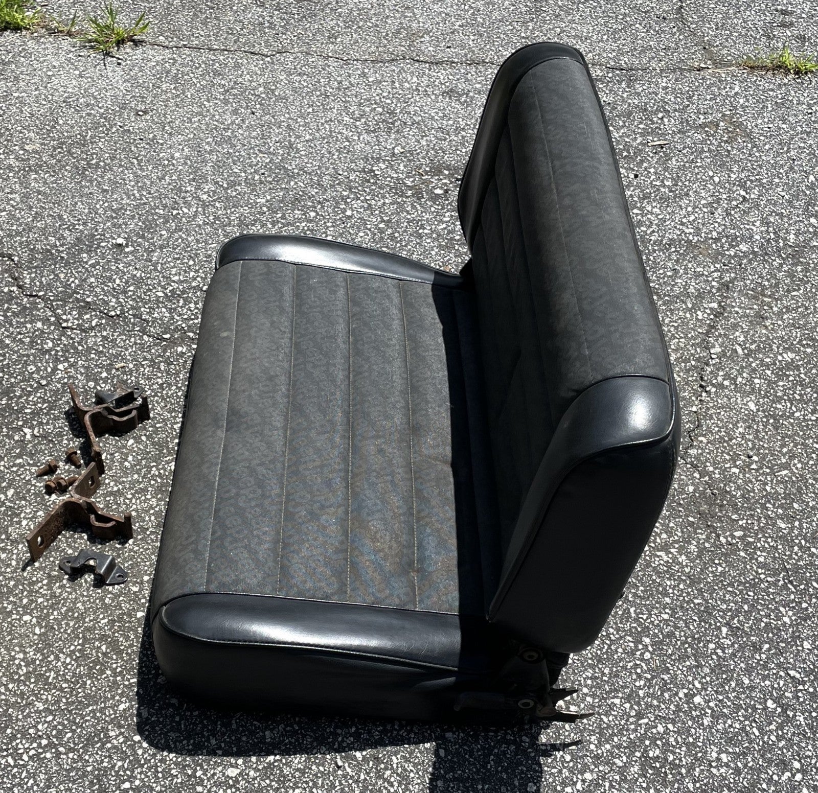 Jeep YJ Wrangler back seat with brackets factory folding CJ7 black fold n tumble