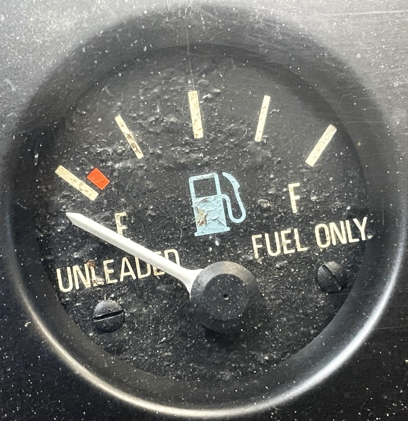 Jeep YJ Wrangler Center Gauge Cluster FOR PARTS Gauges Clock Fuel Temp Gas 87-91
