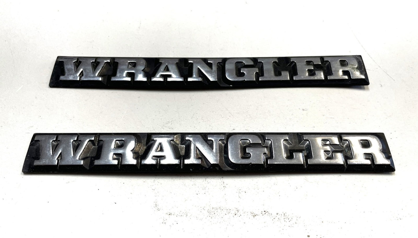Jeep YJ Wrangler Factory OEM Emblems Badges Decals Emblem Badge Logo NICE