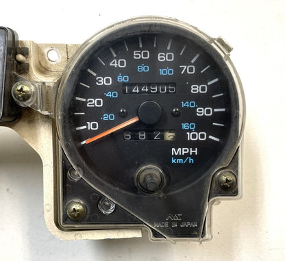 Jeep YJ speedometer tachometer 92-95 gauge cluster Wrangler  144,000 gauges