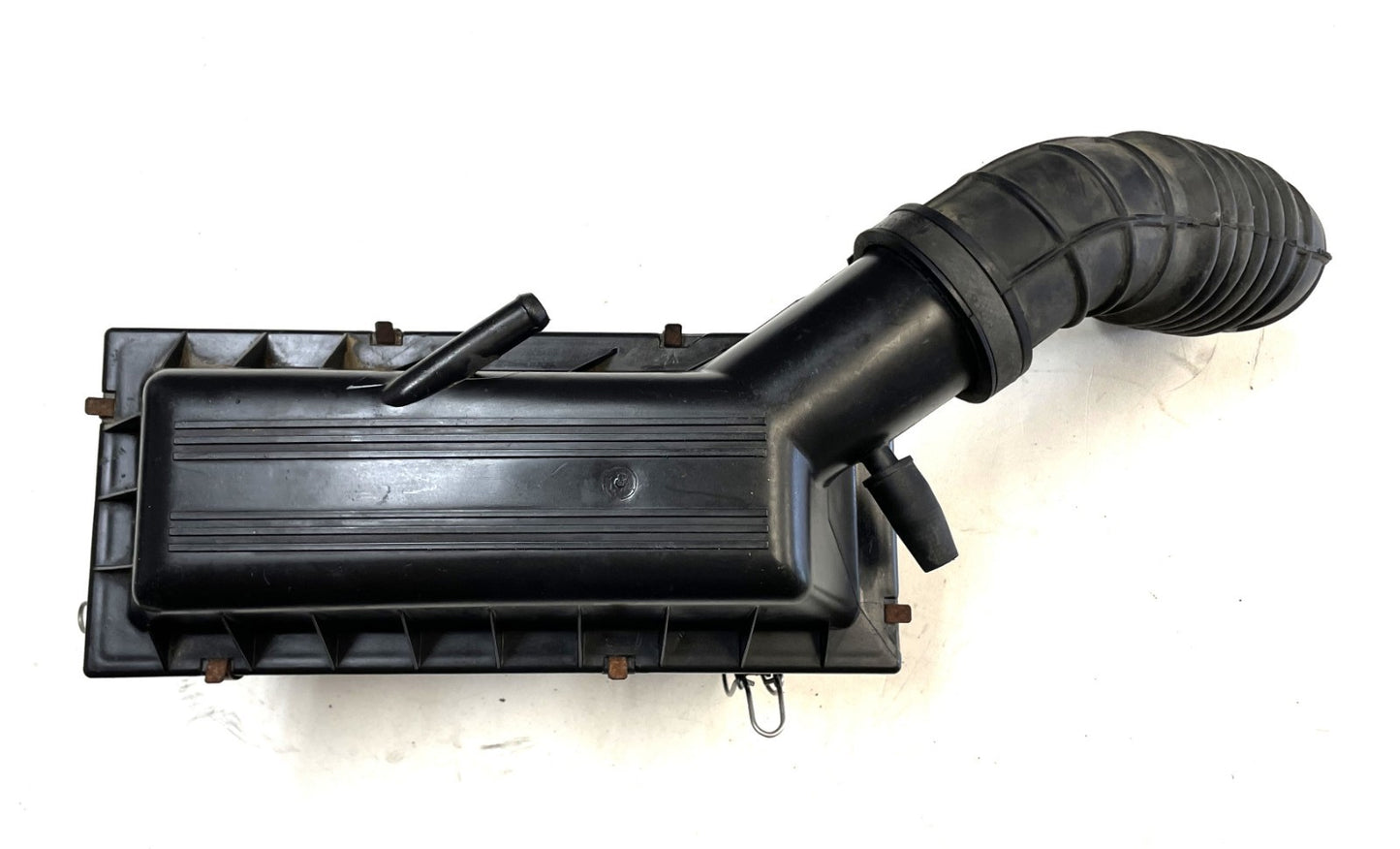 Jeep YJ 2.5 Four Cylinder Air Cleaner Filter Box Intake Tube Fits 91-95 Wrangler