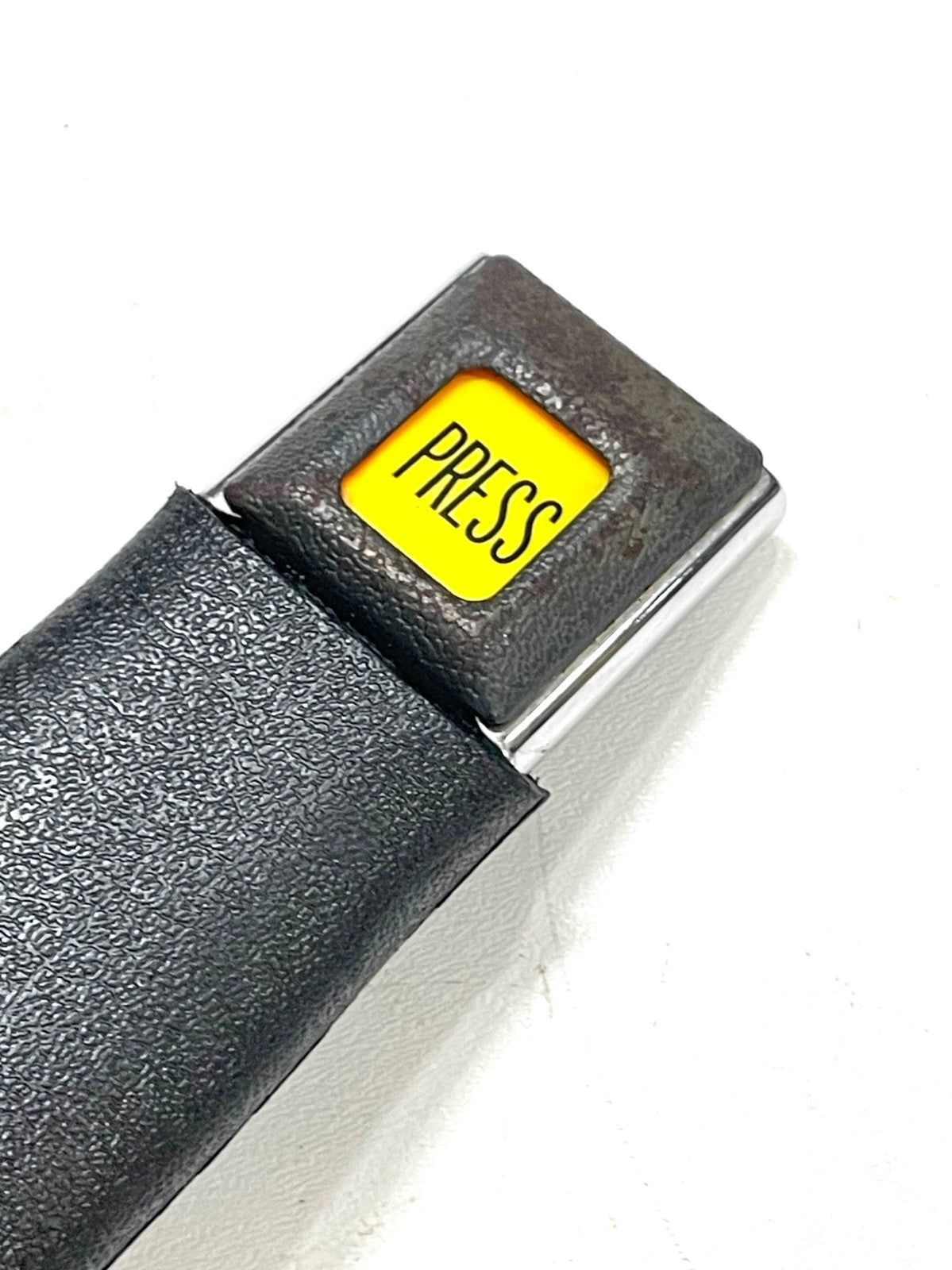 Jeep YJ Right Side Female Seat Belt End 92-95 Wrangler Long Passenger Buckle