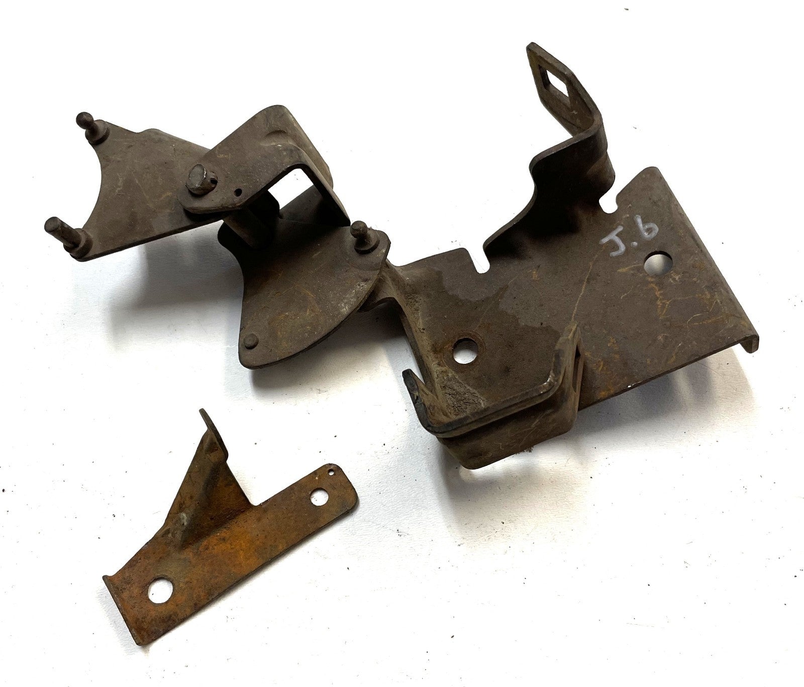 Jeep CJ six cylinder throttle linkage 2 barrel carb CJ5 CJ7 258 4.2 manifold