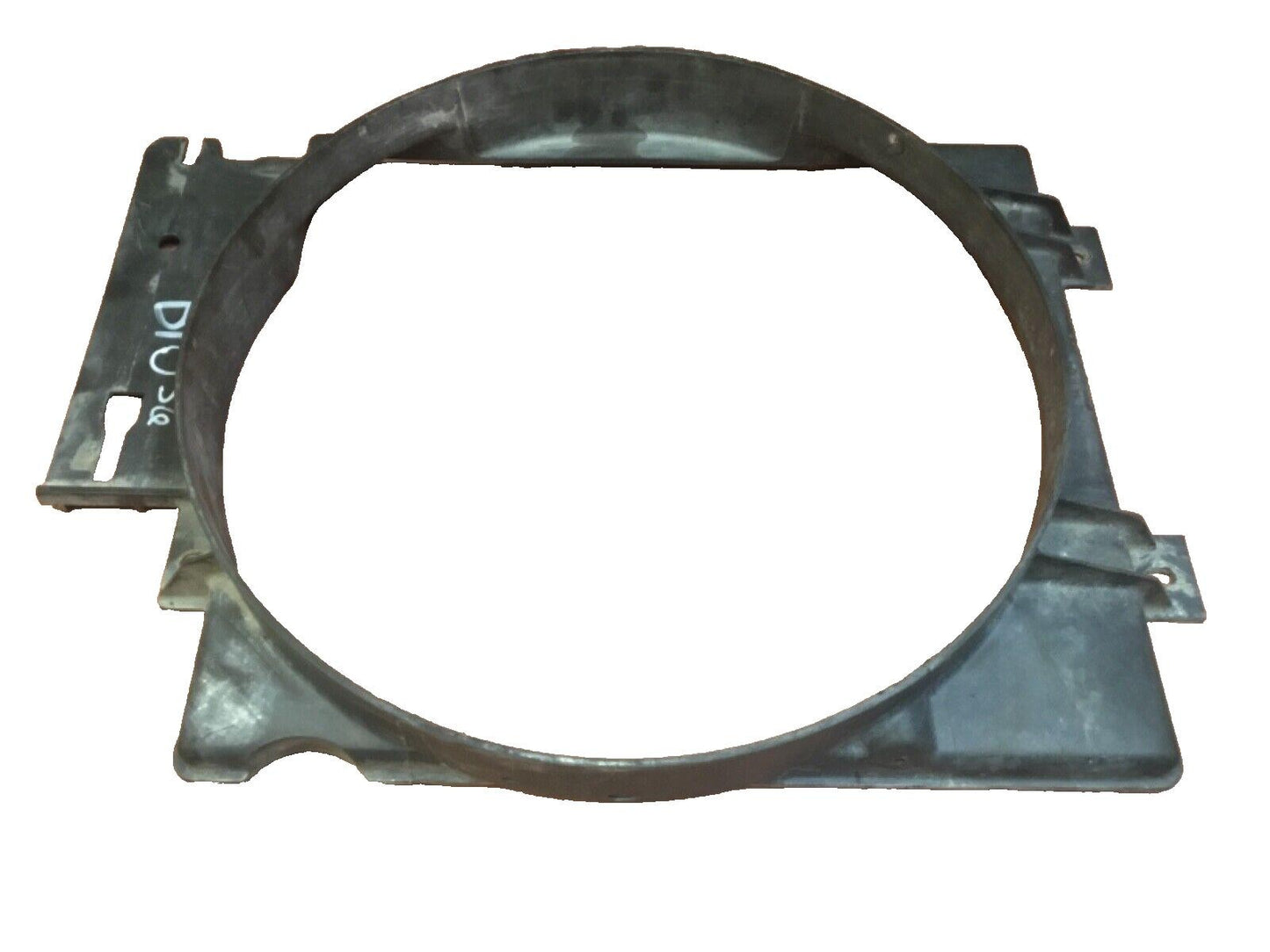 Jeep TJ Wrangler fan shroud 4.0 six Cylinder Radiator Cooling 4.0 liter