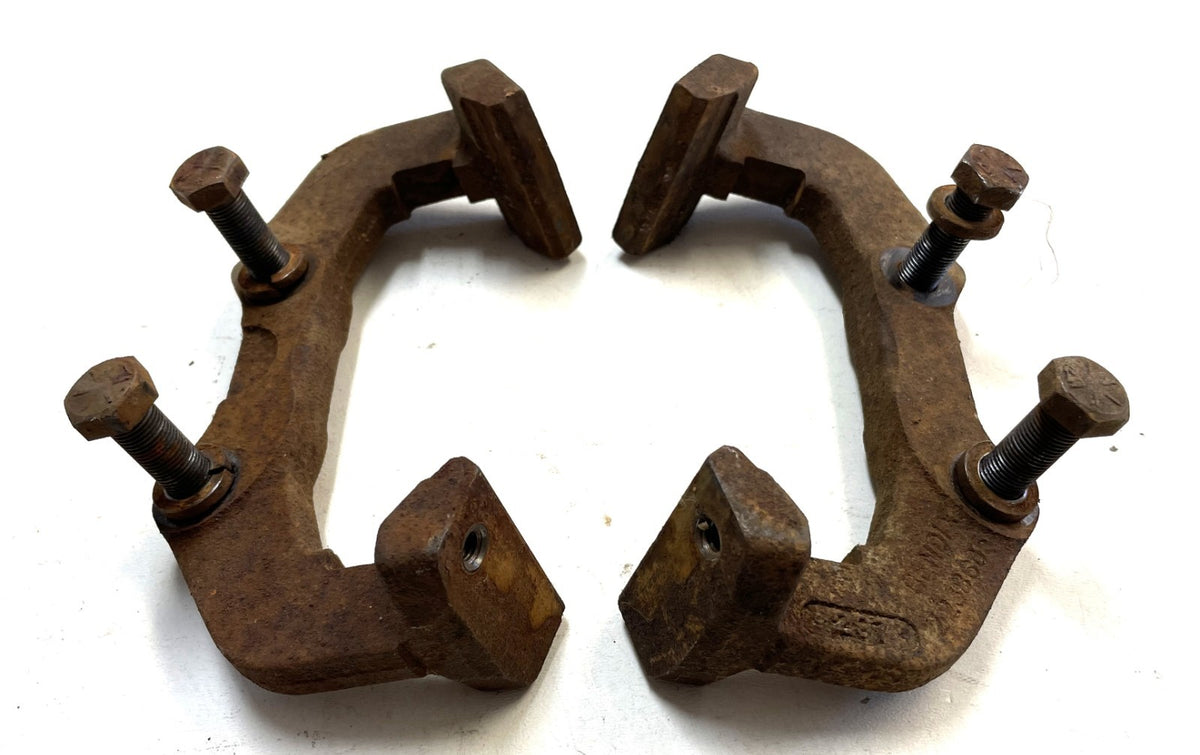 Jeep CJ disc brake caliper mount bracket CJ5 CJ7 CJ8 AMC 79-81 Dana 30 2 bolt!!
