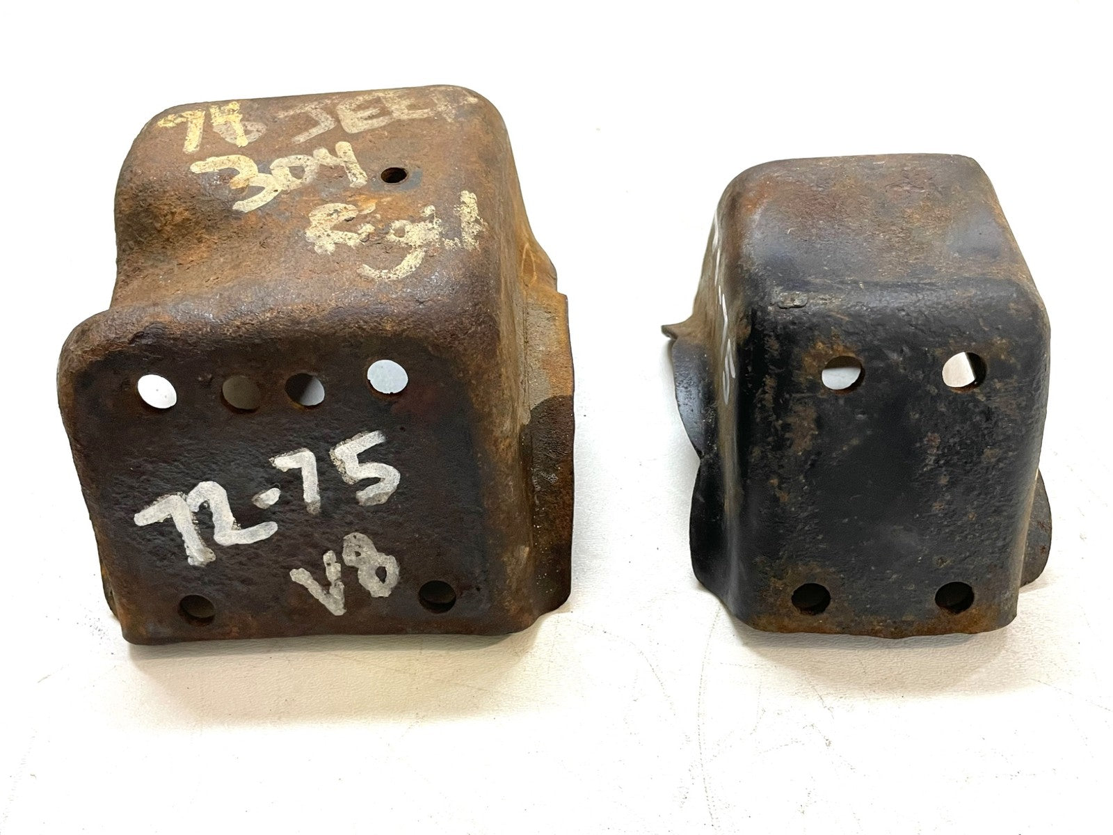 Jeep CJ V8 motor mounts fits 72-75 CJ5 AMC frame side 304 360 401 FREE SHIPPING
