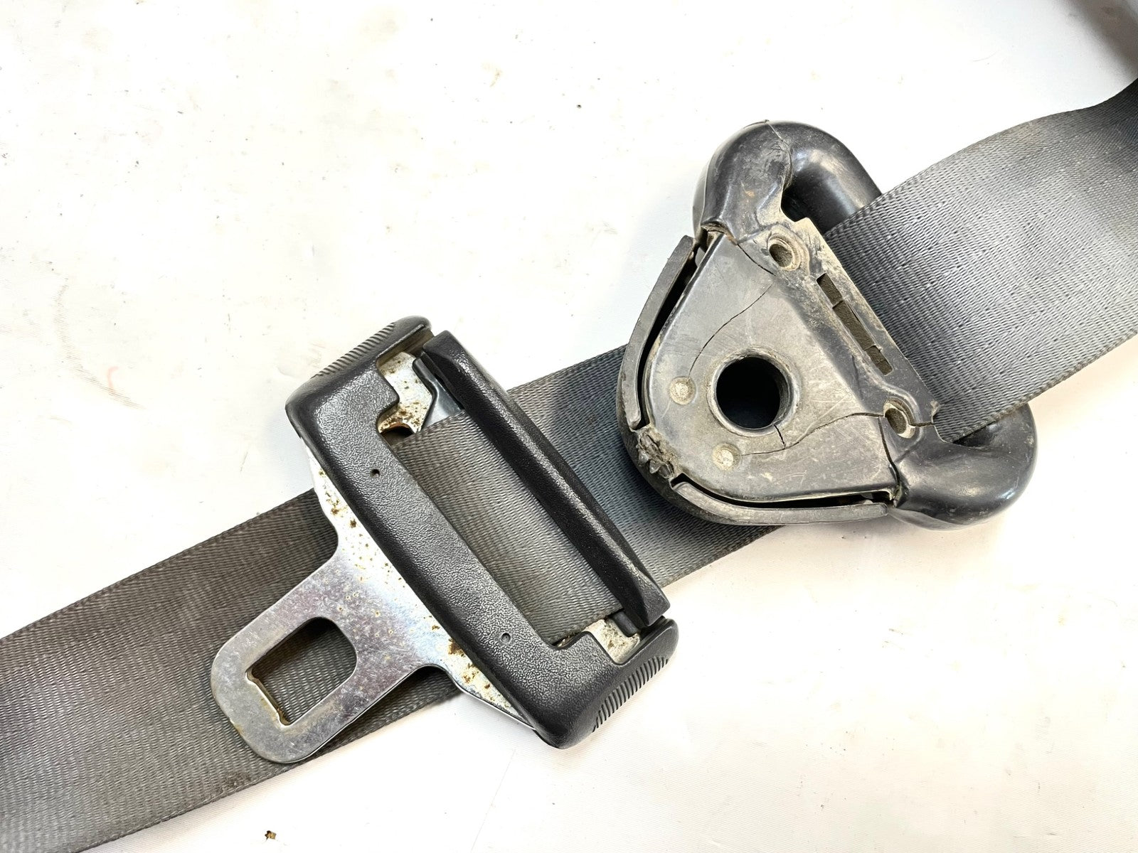 97-02 Jeep TJ Wrangler Front Seat Belt passenger right side retractor seatbelt