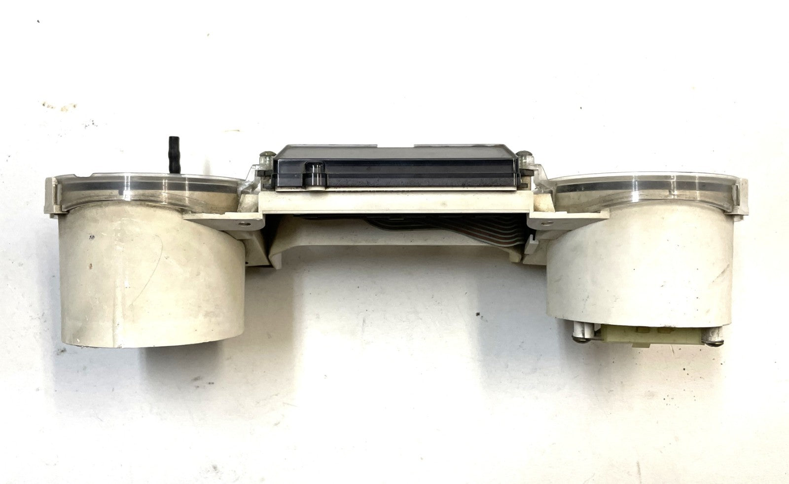 Jeep YJ speedometer tachometer 92-95 gauge cluster Wrangler  144,000 gauges