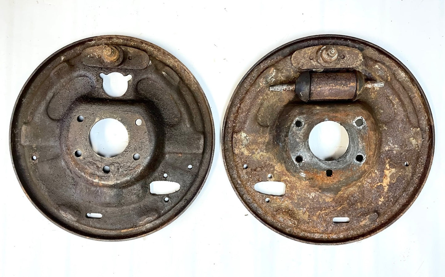 Jeep CJ5 CJ7 brake drum backing plates AMC 20 left right 11" brakes FREE SHIP!