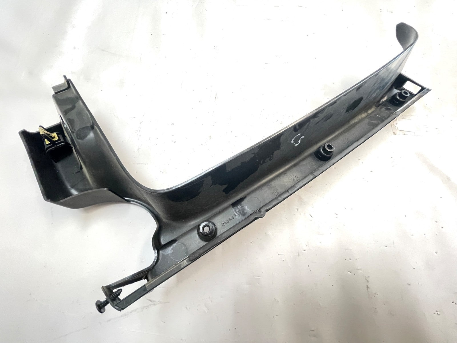 Jeep TJ Wrangler Windshield Trim plastic outer panels left right fits 03-06