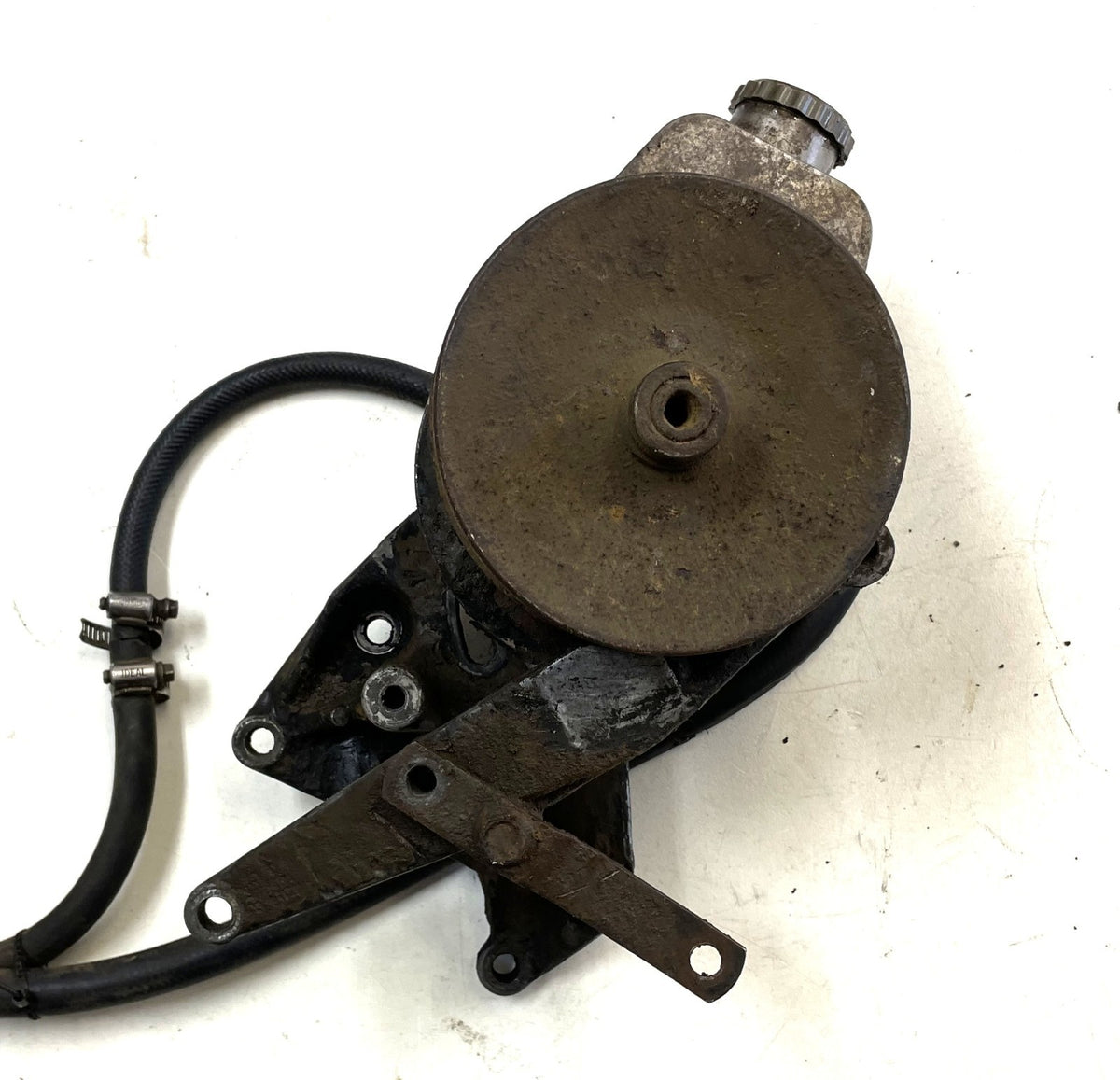 Jeep V8 power steering pump n brackets AMC 304 360 401 CJ5 CJ7 J10 Wagoneer FSJ!