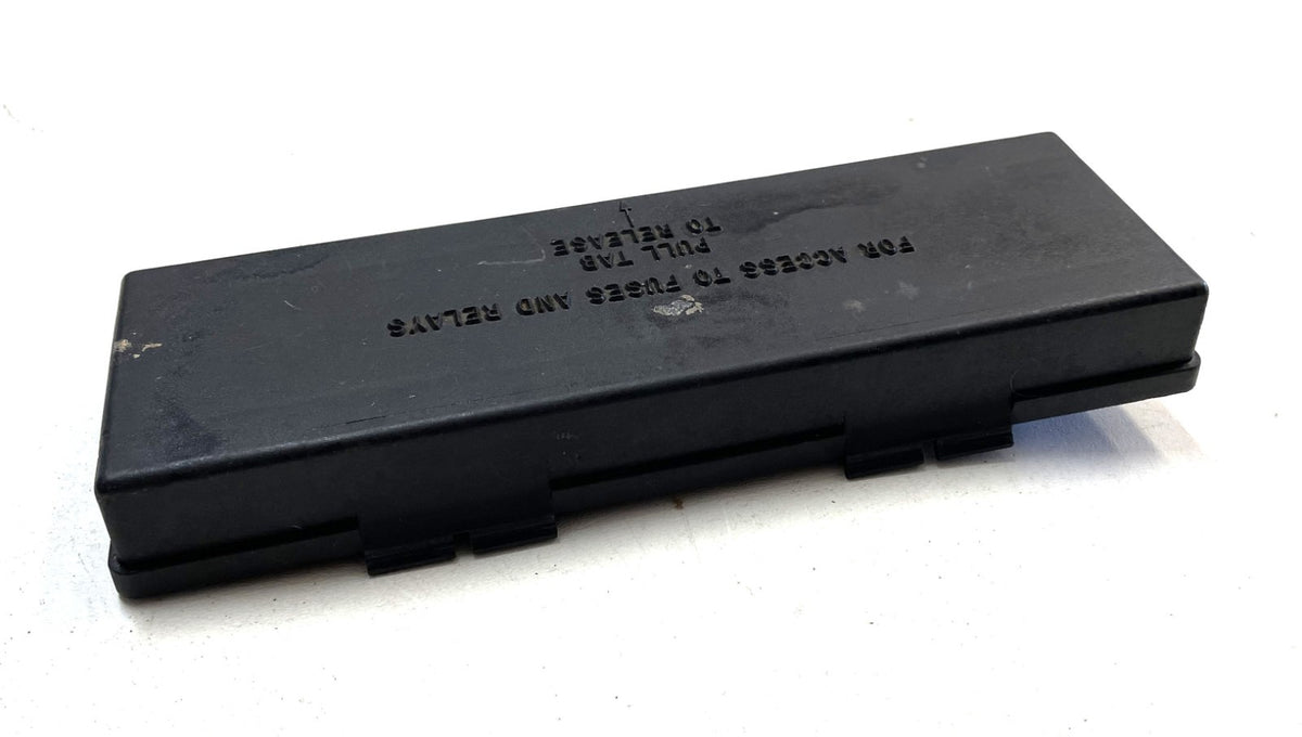 Jeep TJ Fuse Box Cover Lid 97-00 Wrangler 56009713 engine compartment FREE SHIP