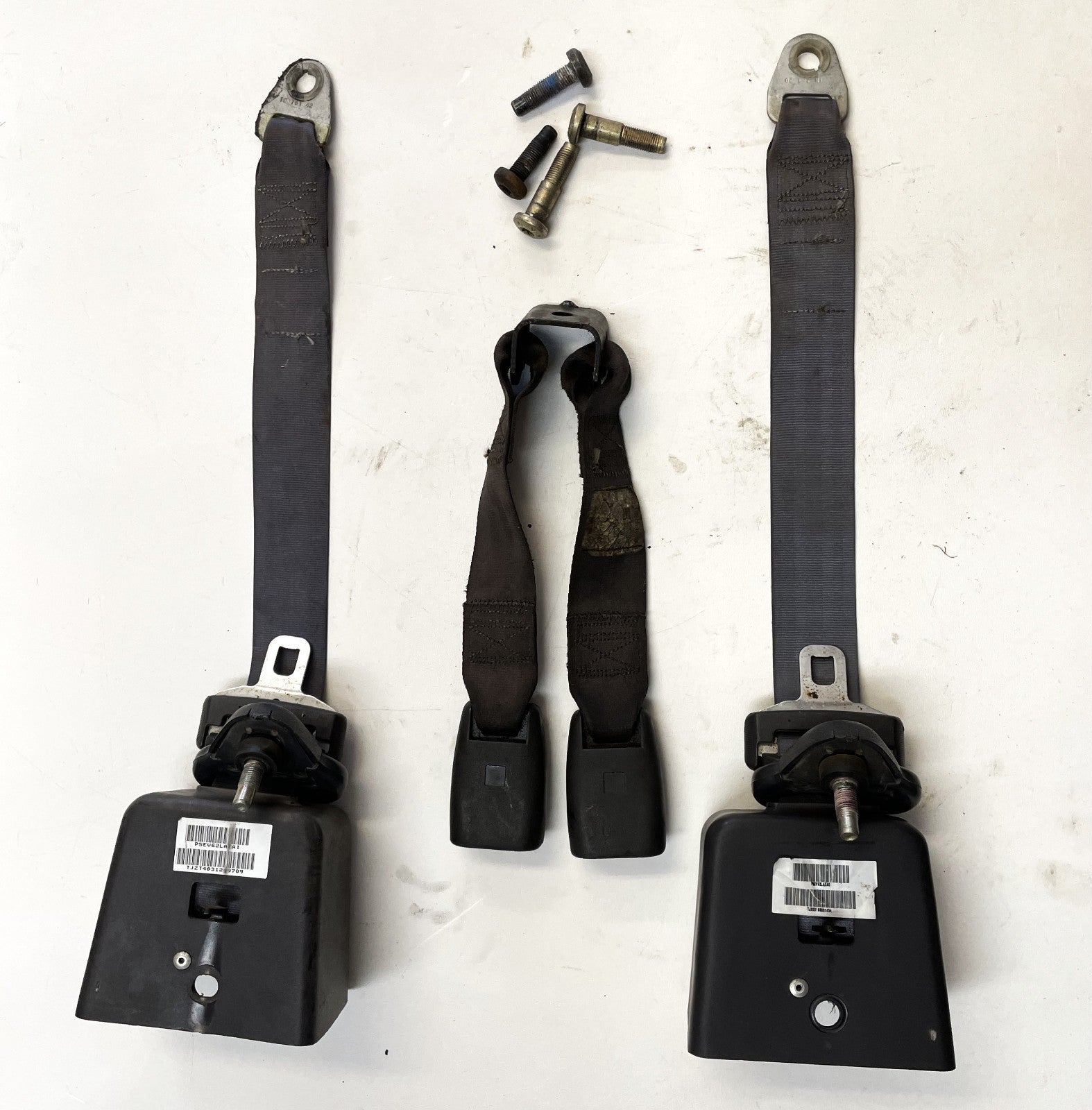 Jeep TJ rear seat belts fit 97-02 Wrangler shoulder belt female buckle back seat