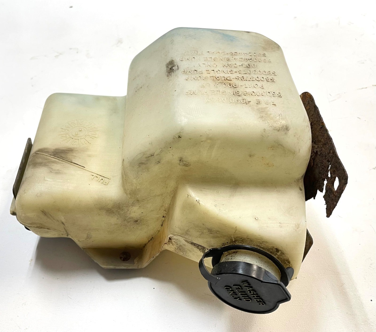 87-90 Jeep YJ Windshield Washer Fluid Reservoir Bottle plastic tank Wrangler