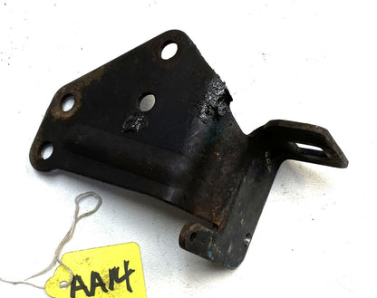AMC V8 throttle cable bracket 304 360 401 CJ5 CJ7 Cherokee Wagoneer J10 J20