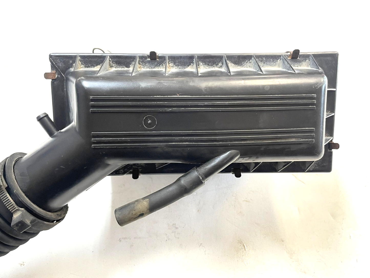 91-95 Jeep YJ 4.0 Air cleaner filter box Wrangler 6 cylinder factory FREE SHIP