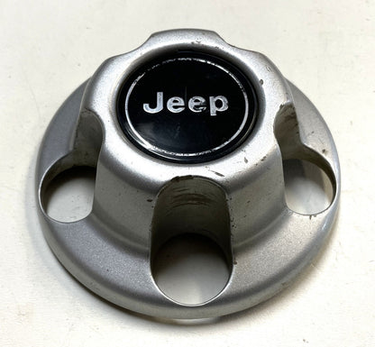 Jeep YJ TJ factory wheel center cap 52057619  silver grey 52057618