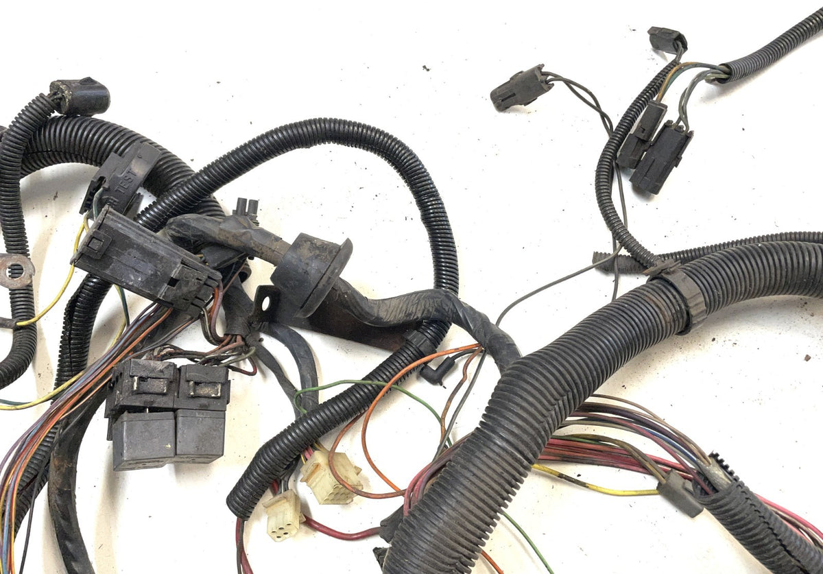 Jeep YJ engine wire harness 4.2 liter 6 cylinder 87-90 Wrangler motor