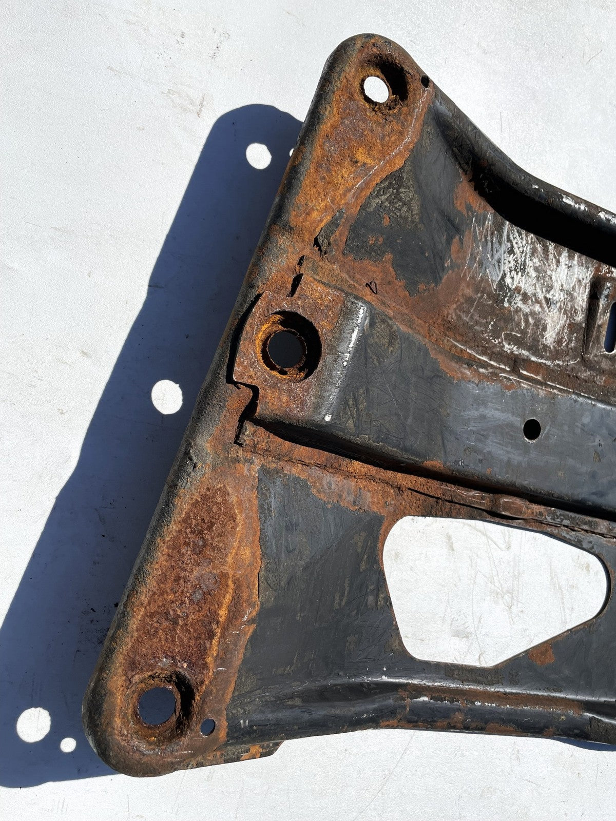 Jeep YJ transmission crossmember metal Mount Skid Plate Belly Pan 87-95 Wrangler