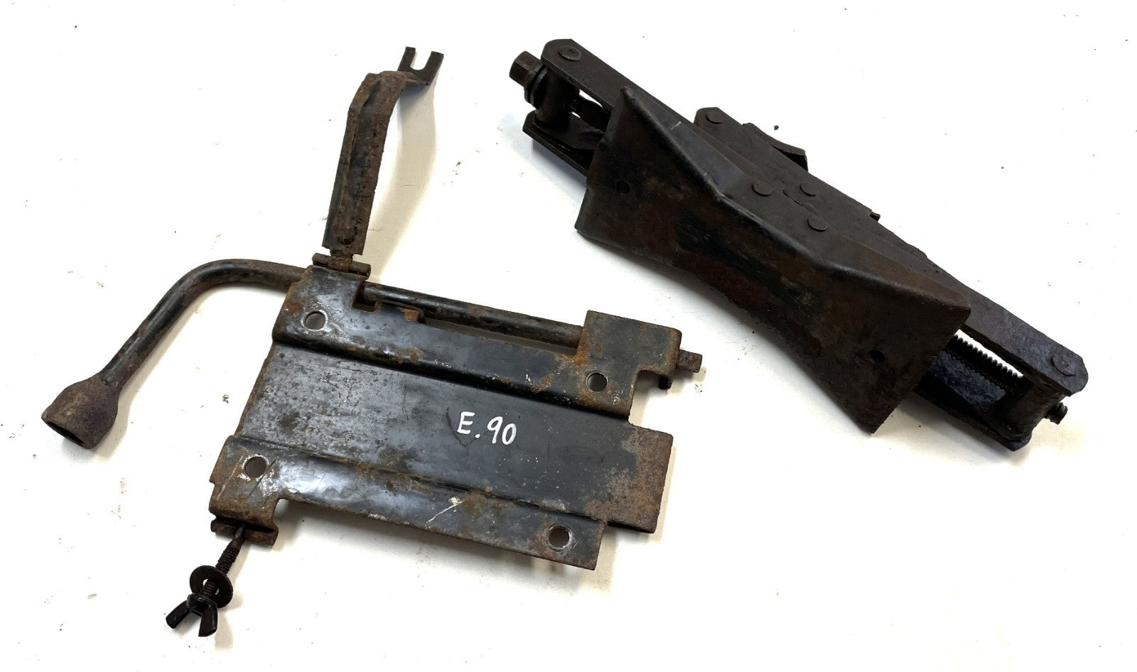 Jeep Factory CJ Jack Lug Wrench Mount Bracket CJ5 CJ7 CJ8 AMC Fender Mount