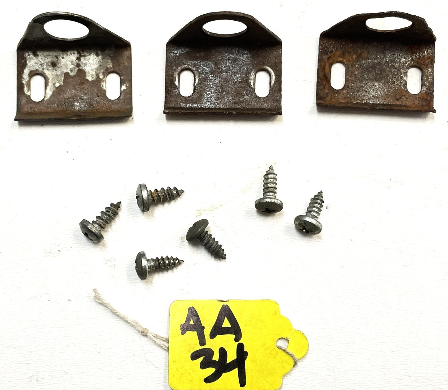 72-81 Jeep CJ Glove Box Latch Catch CJ5 CJ7 AMC Door with Mounting Screws