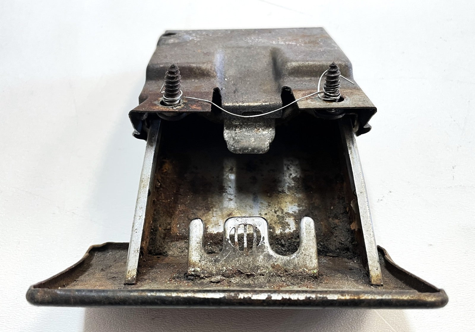 Jeep CJ Ash Tray CJ5 CJ7 CJ8 76-86 factory ashtray FREE SHIP mount screws