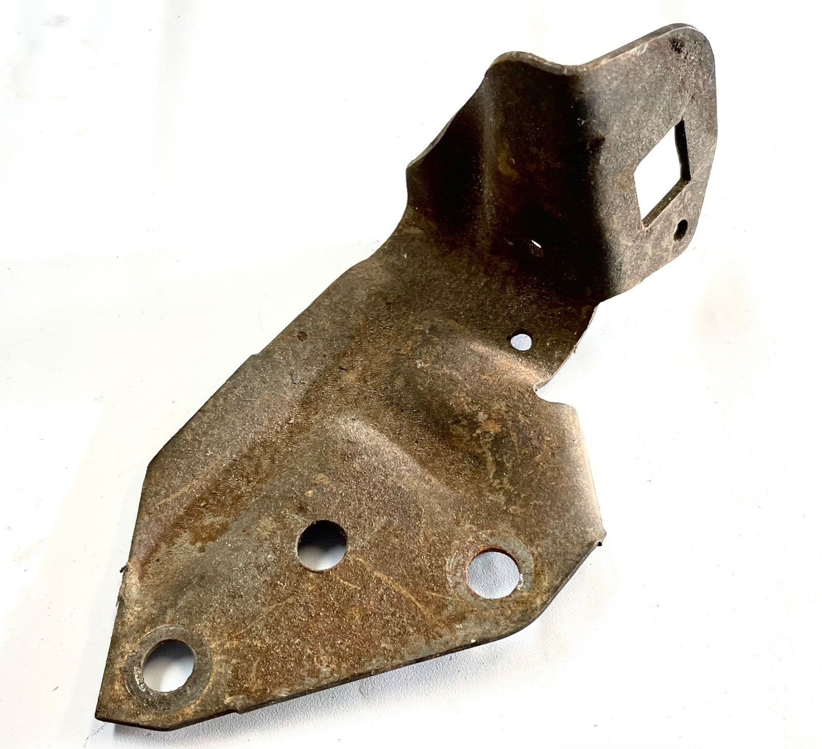 AMC V8 throttle cable bracket 304 360 401 CJ7 CJ5 Cherokee Wagoneer J10 J20