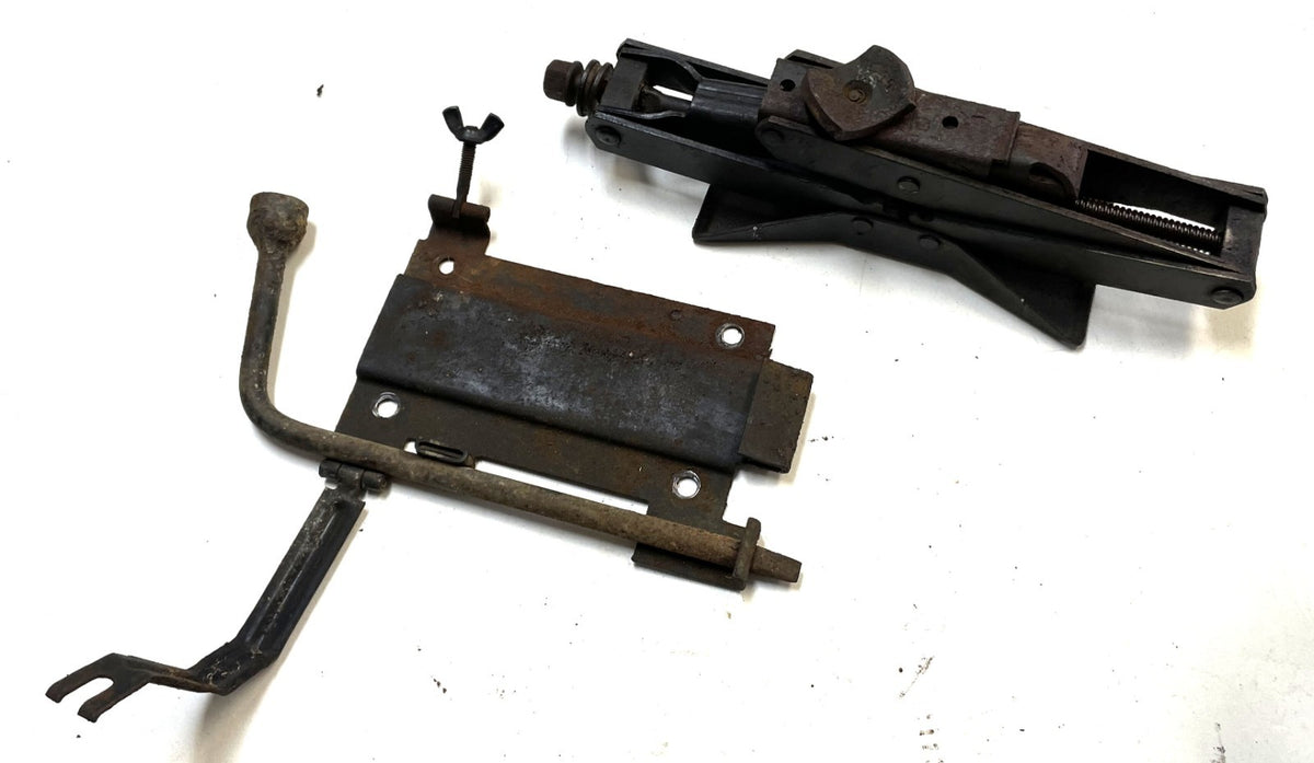 Jeep Factory CJ Jack Lug Wrench Mount Bracket CJ5 CJ7 CJ8 AMC Fender Mount