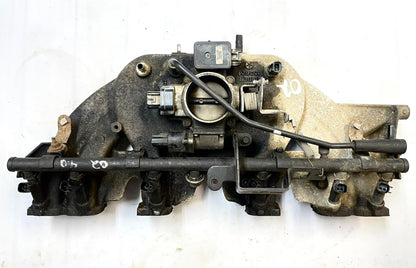 Jeep Wrangler TJ 4.0 six cylinder intake manifold fuel rail throttle body 00-04