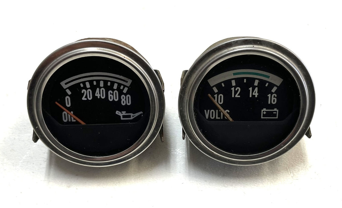 Jeep CJ Oil Pressure Volt Gauge Factory Faria CJ5 CJ7 CJ8 AMC Gauges Battery