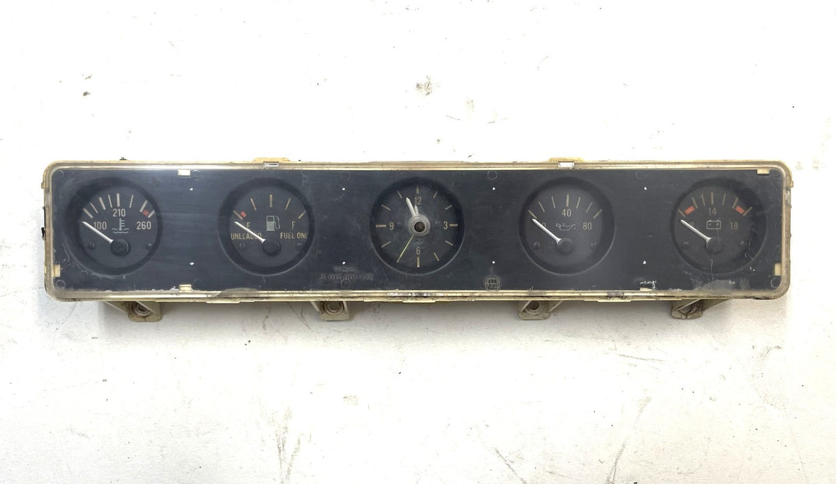 BROKEN Jeep YJ gauge cluster 87-91 Wrangler center gauges clock fuel temp volt