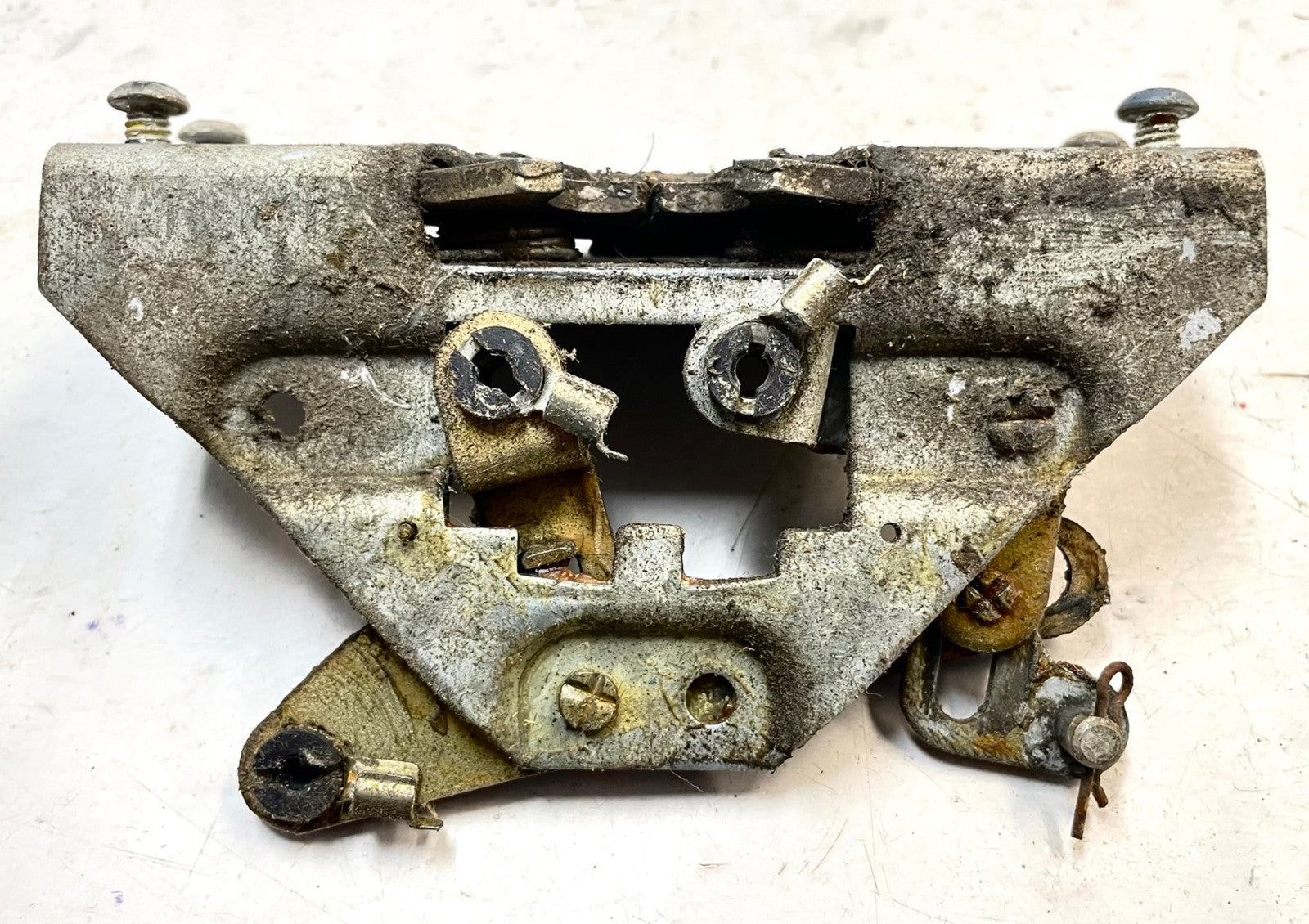 Jeep CJ YJ passenger door striker Right Latch catch 81-90 CJ7 Wrangler