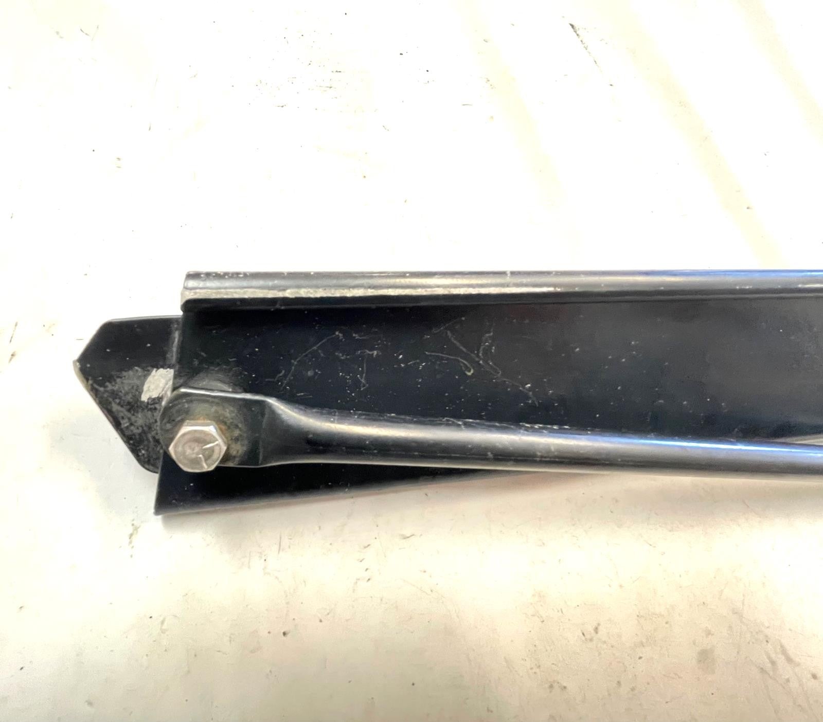 Jeep YJ factory passenger side door surround with tension bar soft top READ AD