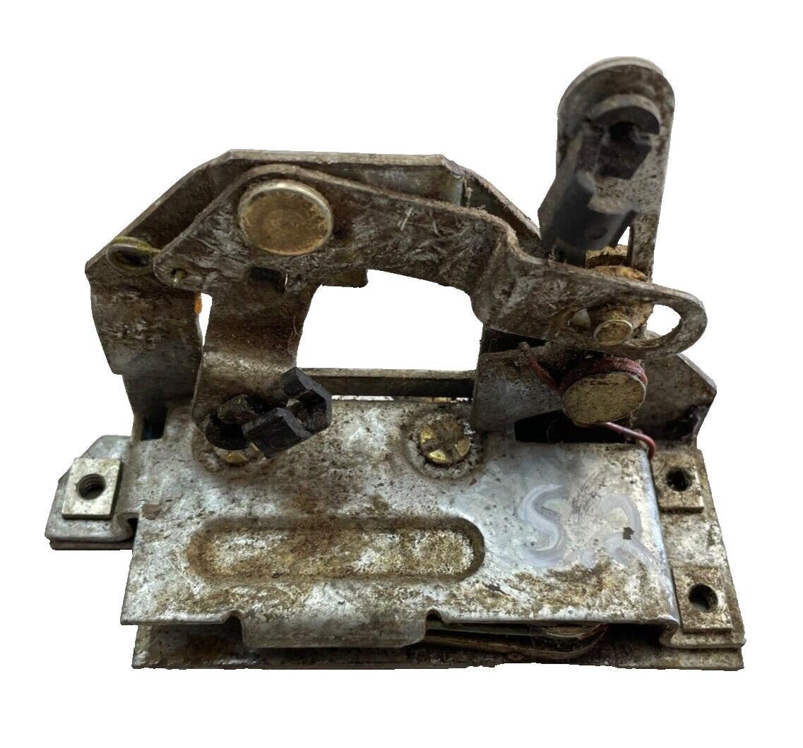 Jeep YJ Wrangler Tail Gate Striker latch tailgate  fits 87-95 FREE SHIPPING!